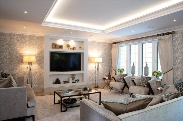 2 bedroom flat to rent - Photo 1