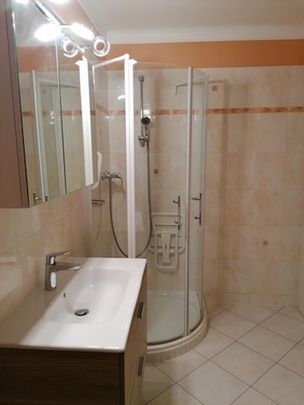 Location Appartement 2 pièces 55m² - Photo 1