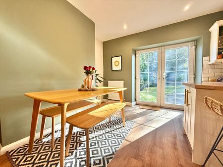 3 bedroom terraced house to rent - Photo 5