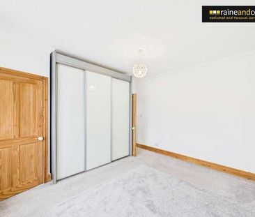 Aberdale Gardens, Potters, EN6 - Photo 5