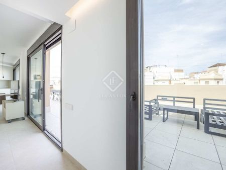 1 bedroom luxury penthouse for rent in Valencia, Spain - Photo 5