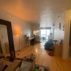 Grand 3 1/2 au cœur du Plateau - Photo 2