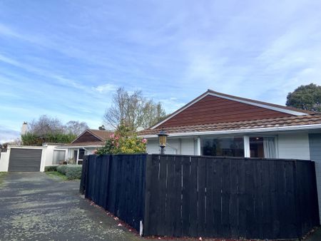 Merivale, 2 bedrooms - Photo 5