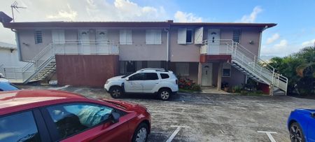 Appartement T3 avec vue mer - FORT DE FRANCE - Photo 5