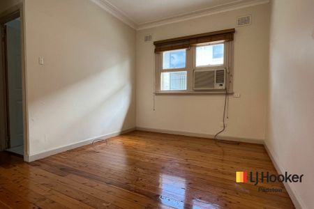 Two-Bedroom Home in an Convenient Padstow Location - Photo 3