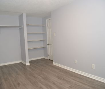For Lease - 338 Homestead Court, Oshawa, Ontario - Photo 4