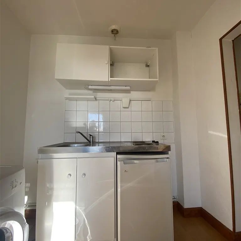 Location appartement 2 pièces - 27m² à Limoges (87000) - Photo 1