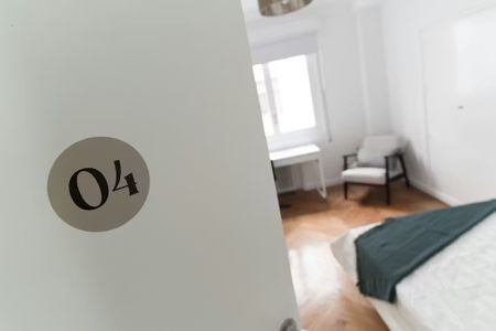 Calle de Hilarión Eslava, Madrid, Community of Madrid 28015 - Photo 3