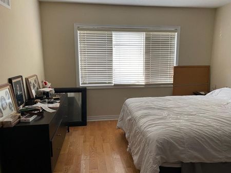 For Lease - 23 Goodsway Trail, Brampton, Ontario - Photo 2