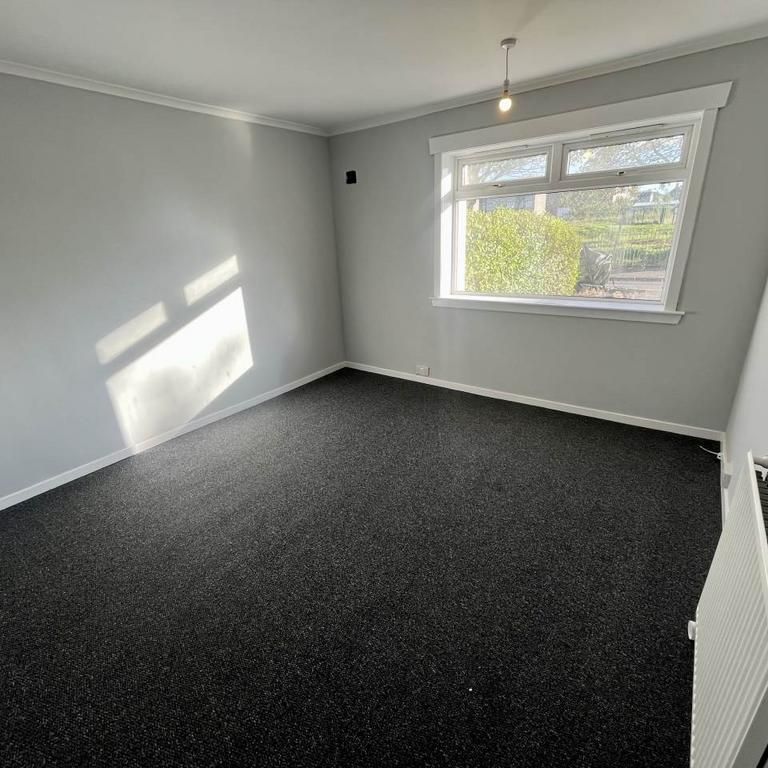 2 bedroom house to rent - Photo 1