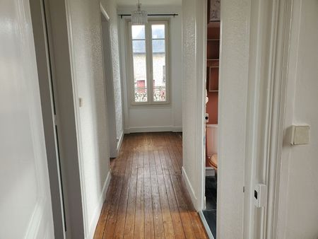 Location Maison 5 pièces 94m² - Photo 3