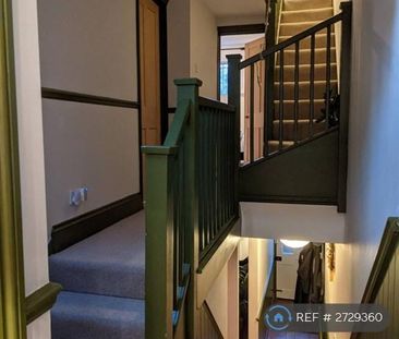 3 bedroom terraced house to rent - Photo 5