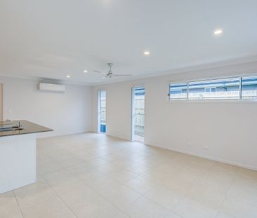 Brand-New Family Home in Park Lane Reserve! - Photo 1