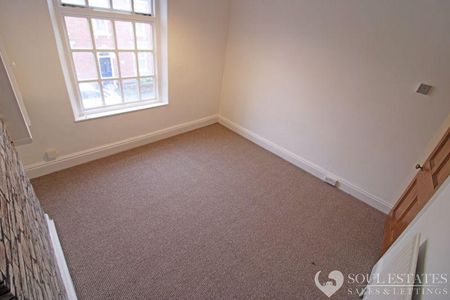 2 bedroom terraced house to rent - Photo 2