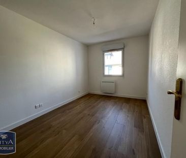 Location Appartement 2 pièces 42m² TOURCOING 59200 - Photo 2