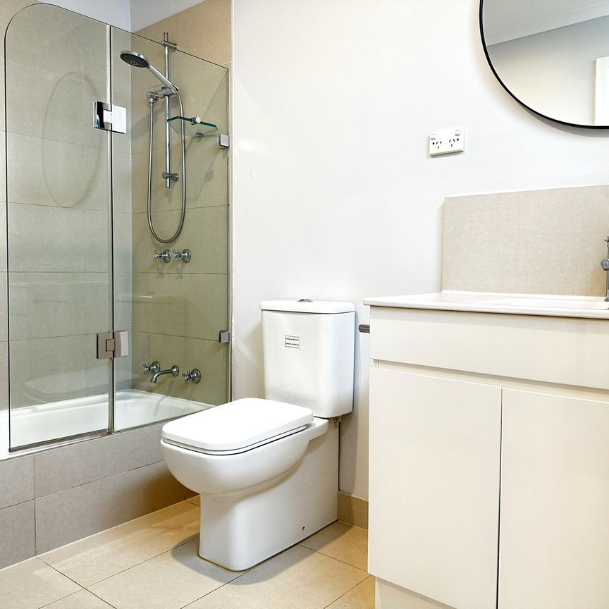 Neat & Tidy - Photo 1