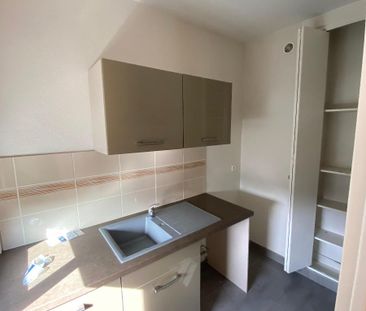 Location Appartement 2 pièces 44m² LE MANS 72000 - Photo 3