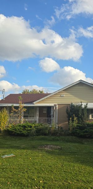 For Lease - 23 Maldaver Avenue, Mississauga, Ontario - Photo 1