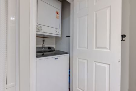 For Lease - 4013 Kilmer Drive Unit# 107, Burlington, Ontario - Photo 2