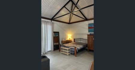 Bright, Modern Studio in a Great Location - Photo 3