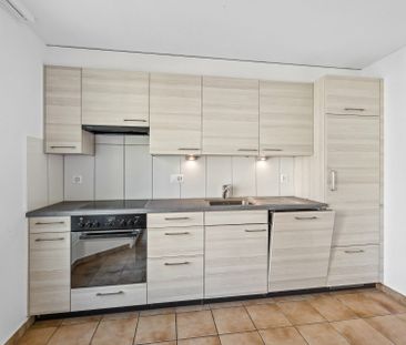 2.5-room apartment for rent in very sunny neighborhood - Foto 3