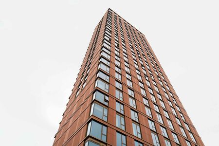 Essex Street - Photo 2