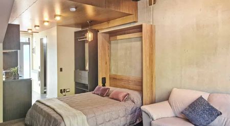 Welcome to Sharella Living - Photo 5
