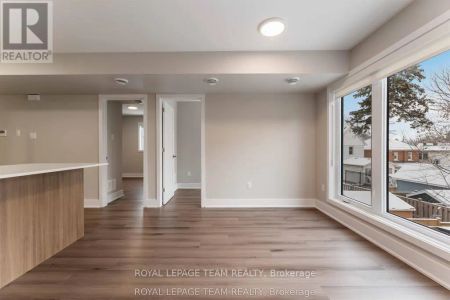 5 - 342 FIFTH AVENUE - Photo 2