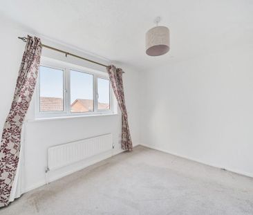 4 bedroom detached house to rent - Photo 3