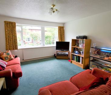 Ash Grove, Hyde Park, LS6 1AY, Leeds - Photo 4