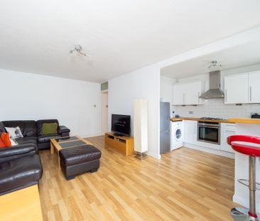 2 bedroom flat to rent, - Photo 1