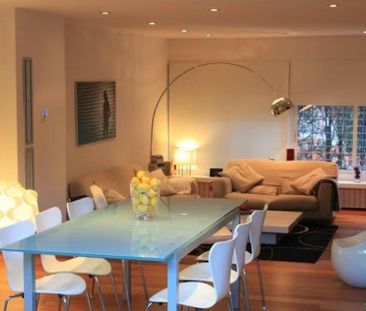 Avenida de Italia, Sevilla, Andalusia 41012 - Photo 3