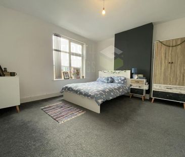 3 bedroom terraced house to rent - Photo 6