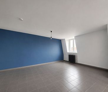 Location Appartement 3 pièces 105m² - Photo 6