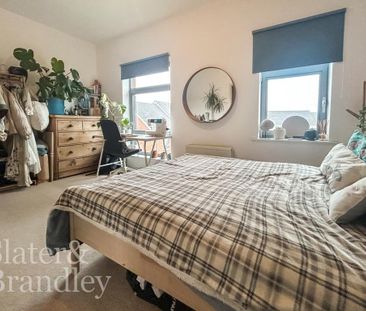 1 bedroom in a house share to rent - Photo 1