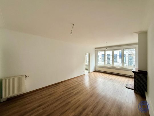 Lichtrijk 2 slpk-appartement op het Zuid! - Photo 1