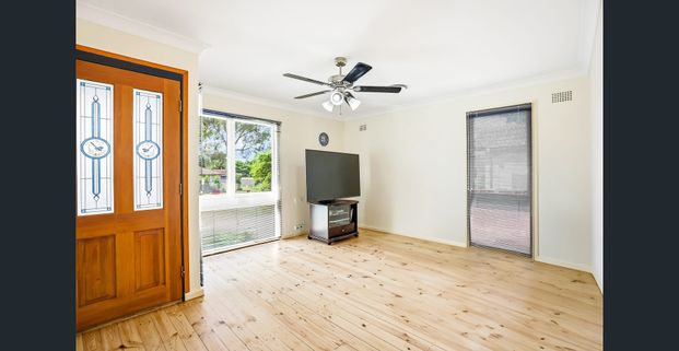 Spacious Family Home | Large Rumpus Room - Photo 1