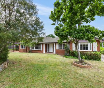16 O'shanassy Street, Curtin ACT 2605 - House For Rent | Domain - Photo 1