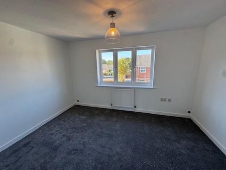 2 bedroom terraced house to rent - Photo 5