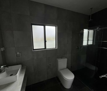 3 BEDROOM 2 BATHROOM MODERN HOUSE IN KILGARIFF - Photo 4