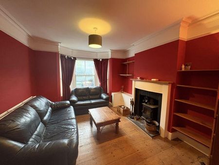 3 bedroom terraced house to rent - Photo 2