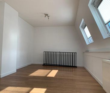 Location Maison 5 pièces 169m² ARMENTIERES 59280 - Photo 6