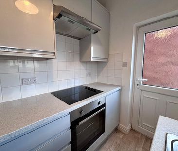 2 Bed Home in the heart of Ossett - Photo 5