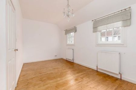 Newhaven Main Street, Newhaven, Edinburgh - Photo 5