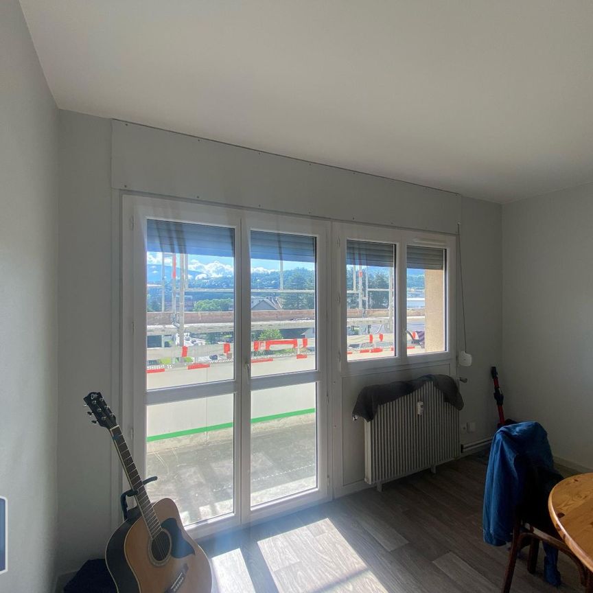 Location Appartement 1 pièce 27m² CHAMBERY 73000 - Photo 1