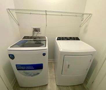 For Lease - 1368 William Halton Parkway, Oakville, Ontario - Photo 1