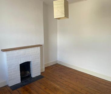 2 bedroom maisonette to rent - Photo 3