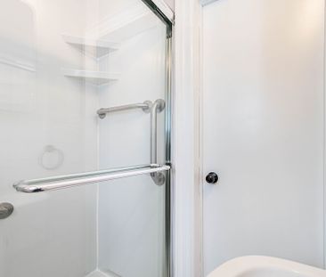 For Lease - 24 Seventh Street, Toronto, Ontario - Photo 5