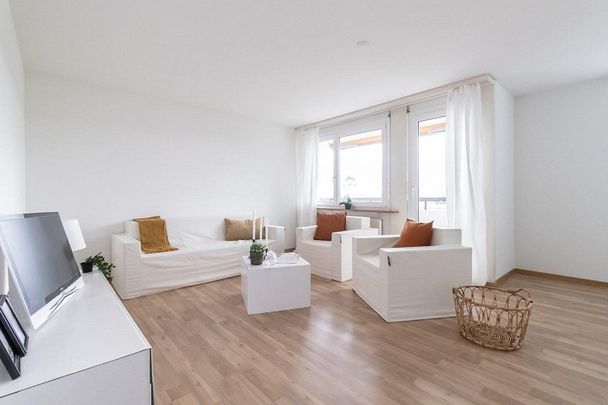 Schöne moderne 3.5 Zimmerwohnung im Erdgeschoss - Foto 1