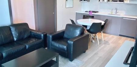 Gorgeous fully furnished Yaletown 1 bed & den Condo// One Pacific - Photo 2